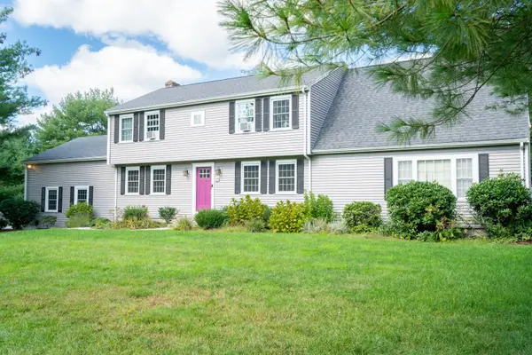 37 Germaine Dr, North Attleboro, MA 02760