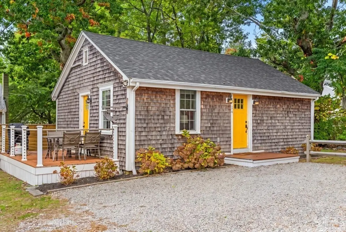 14 Sullivan Ave, Plymouth, MA 02360 - #1