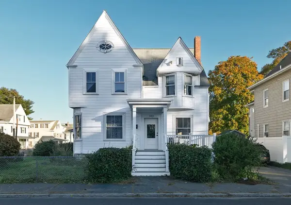 103 School St, Taunton, MA 02780