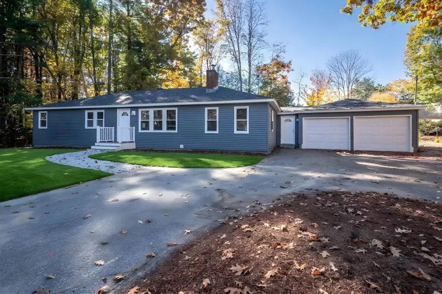 24 Hemlock Dr, Fitchburg, MA 01420 - #3