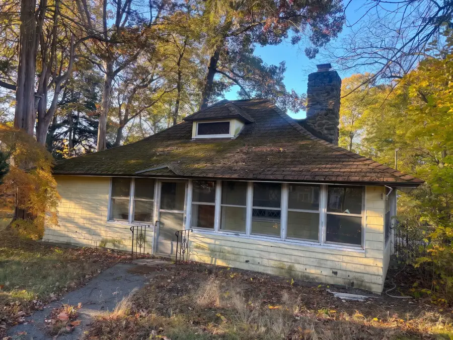 27 Marshland St, Haverhill, MA 01830 - #2