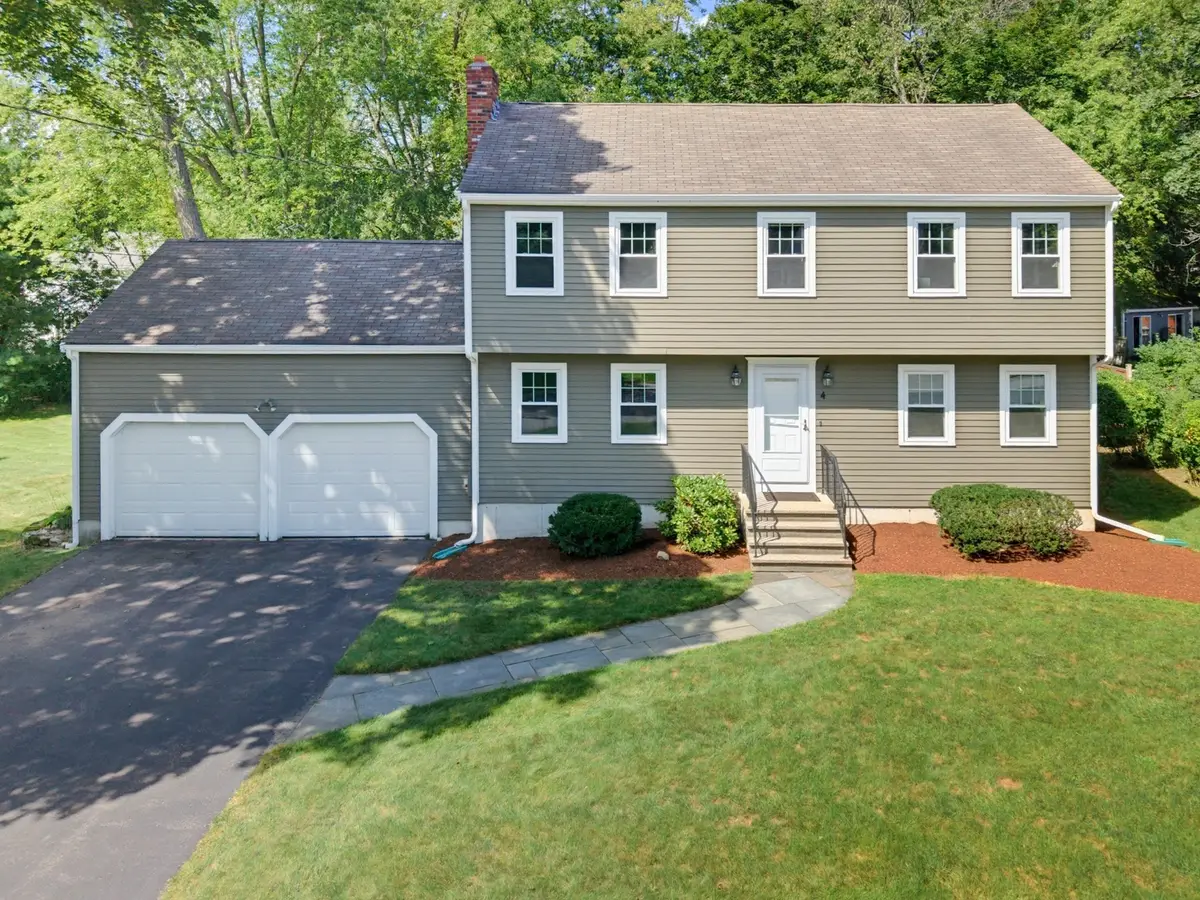 4 Lewis Drive, Medway, MA 02053 - #1