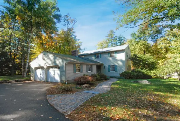 20 Coolidge Drive, Acton, MA 01720