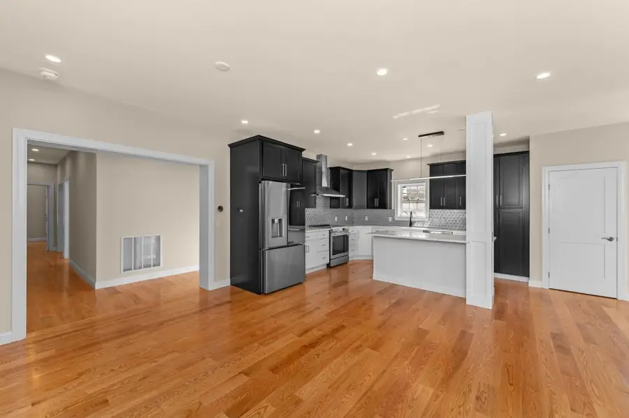 115 Read St #1, Winthrop, MA 02152 - #3
