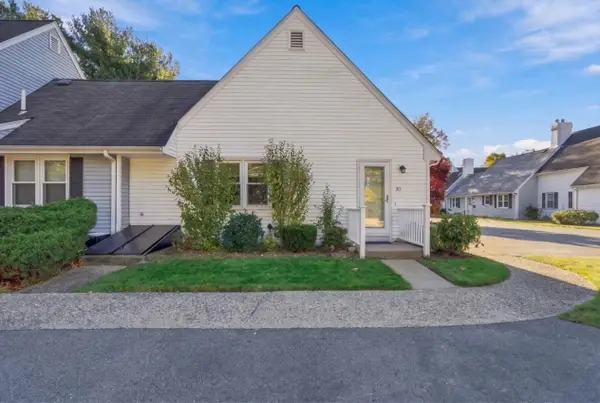 12 State Rd #3D, Plymouth, MA 02360