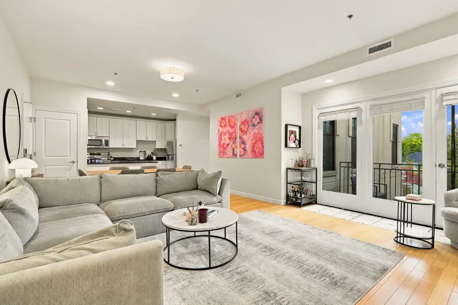 163-165 Chestnut Hill Ave #PH5, Boston, MA 02135 - #2