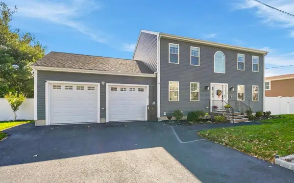 25 Vernon St, Fall River, MA 02724