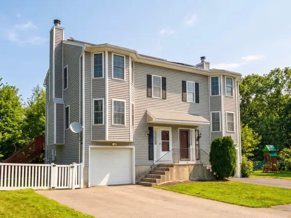 130 Ledgecrest Dr, Worcester, MA 01603