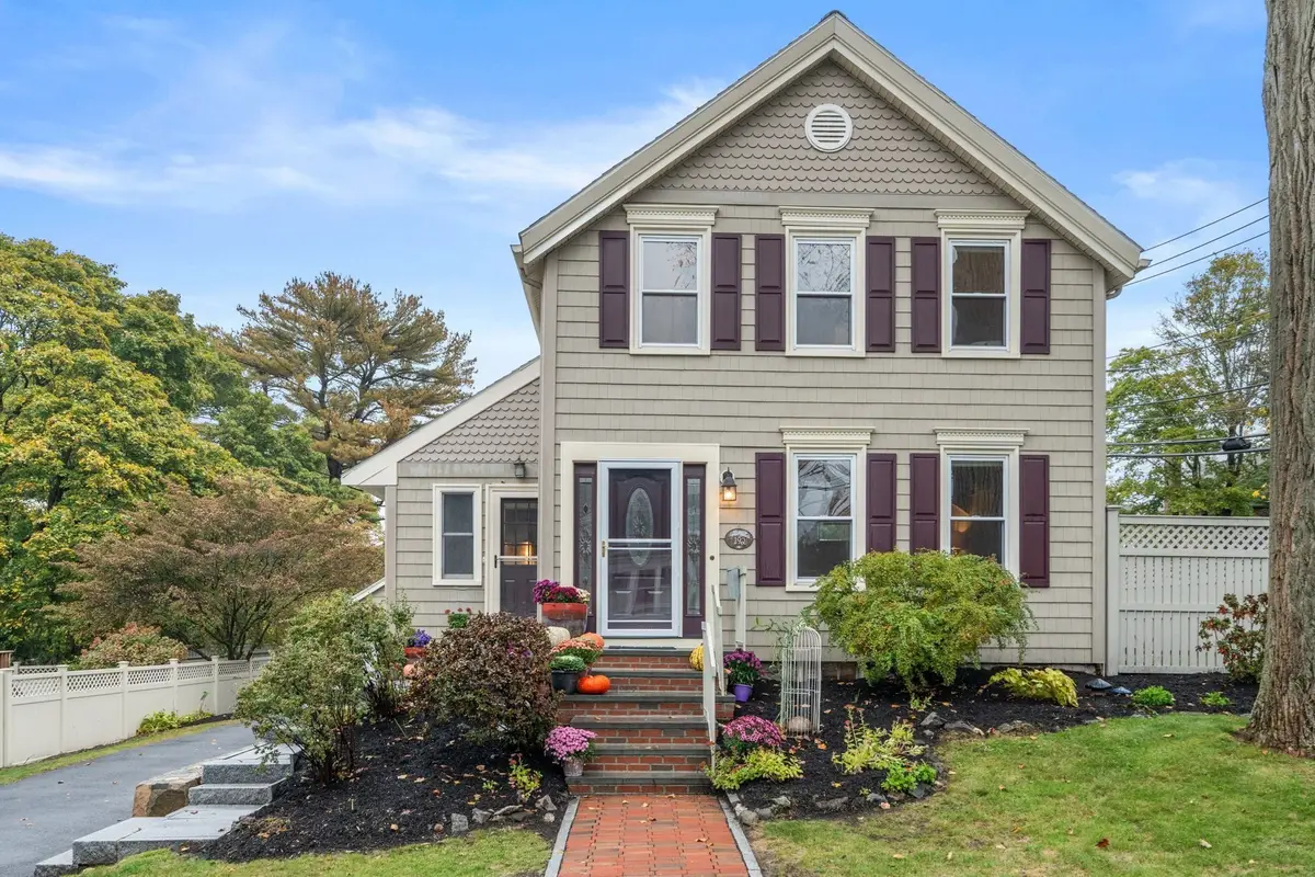 192 Wren Street, Boston, MA 02132 - #1