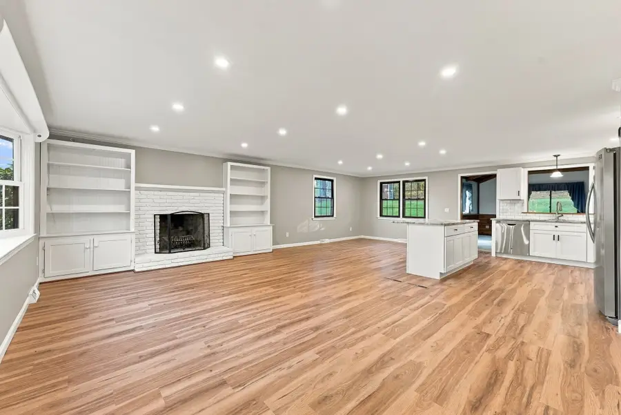 1970 Allen Street, Springfield, MA 01118 - #2