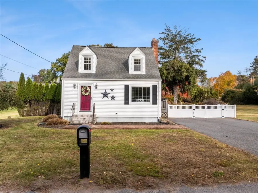 13 Depot St, North Attleboro, MA 02760 - #2
