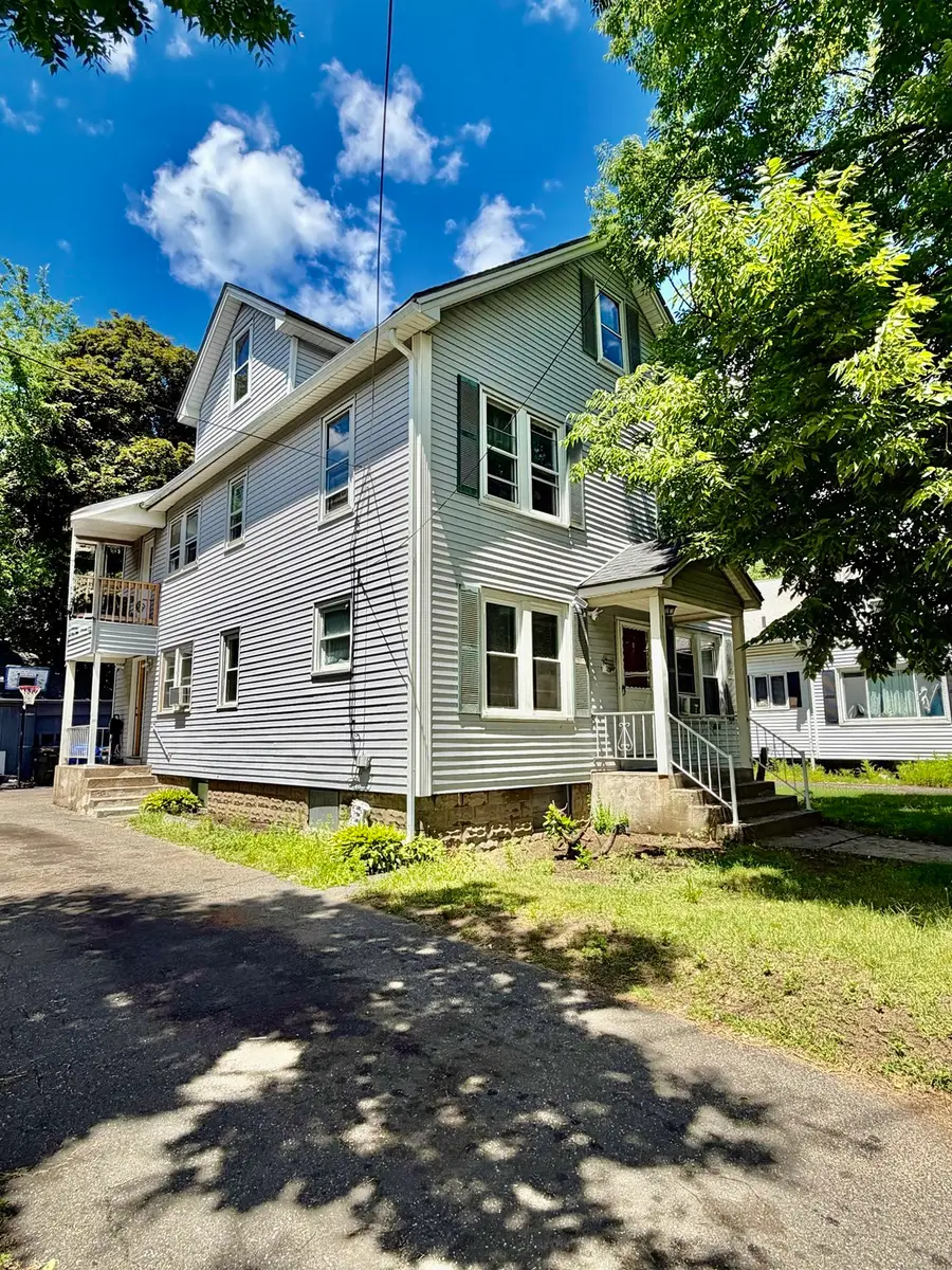 26-28 Saint James Cir, Springfield, MA 01104 - #2