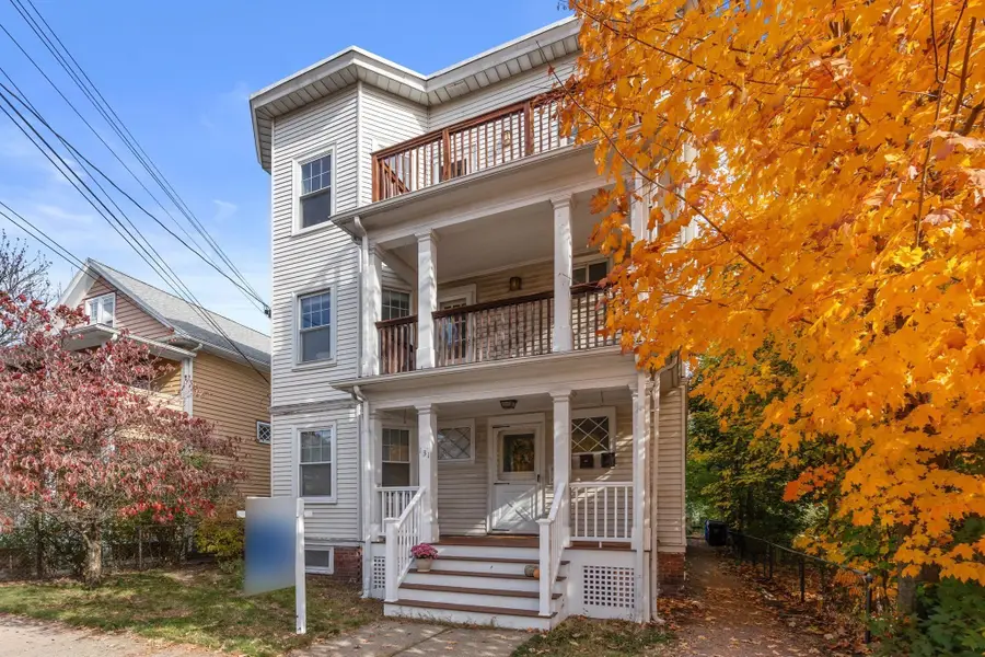 131 Warren Street #2, Arlington, MA 02476 - #2