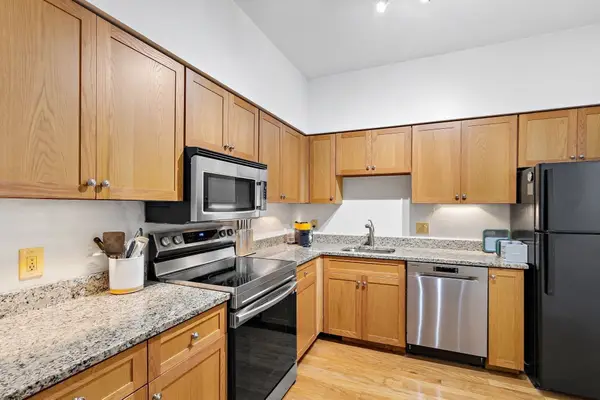 106 13th Street #216, Boston, MA 02129