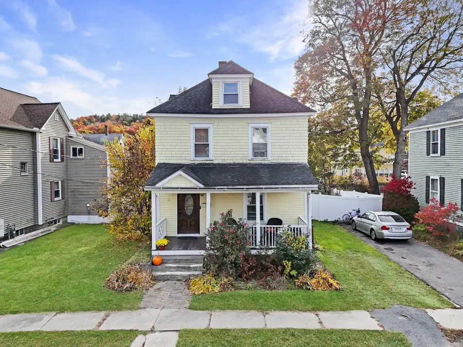 21 Orchard Ter, Leominster, MA 01453 - #2