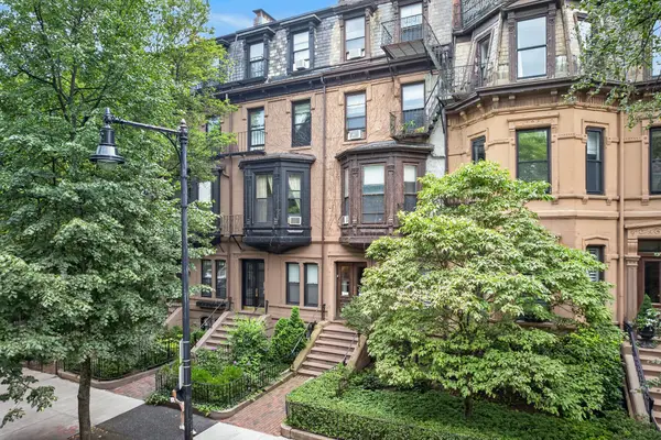 325 Beacon Street, Boston, MA 02116