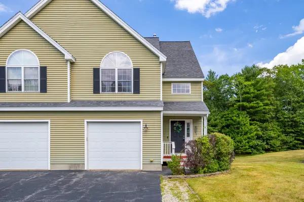 8 Alden Dr #8, Berlin, MA 01503