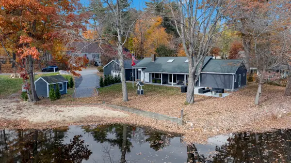 16 Sandy Cove Road, Lunenburg, MA 01462