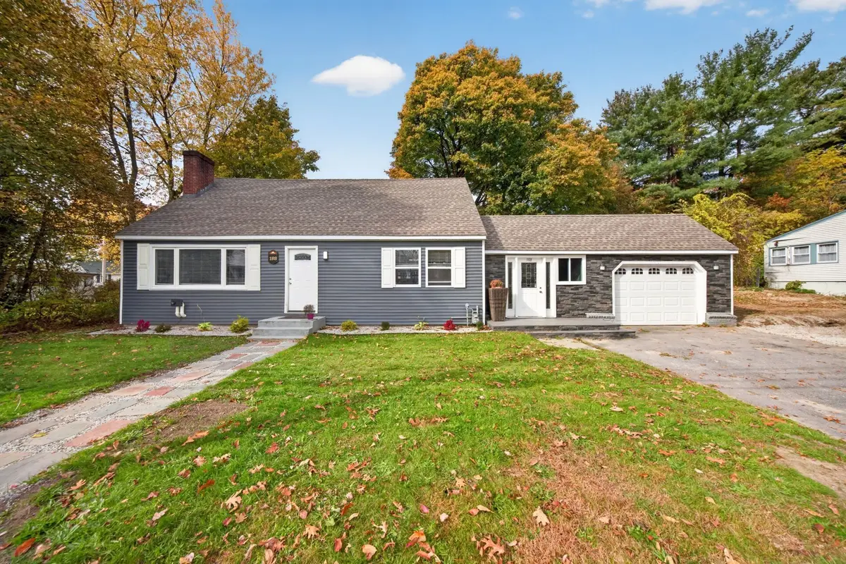 188 Oak St, Methuen, MA 01844 - #1