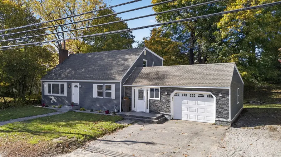 188 Oak St, Methuen, MA 01844 - #2