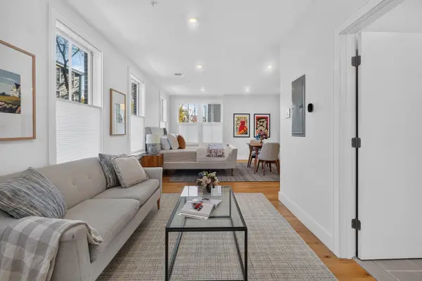 165 Everett Street #1, Boston, MA 02128