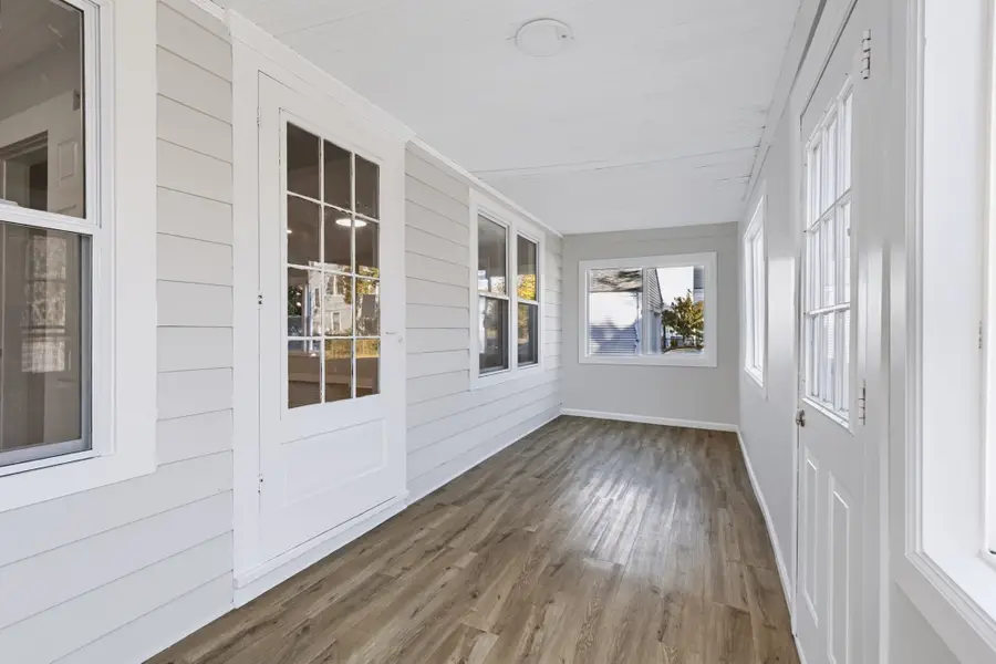 15-17 Nye St, Springfield, MA 01104 - #2
