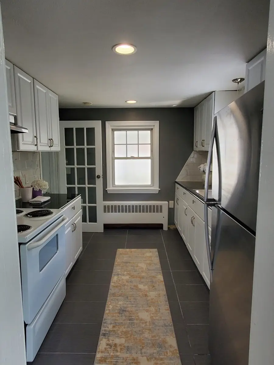725 Bay St, Springfield, MA 01109 - #3