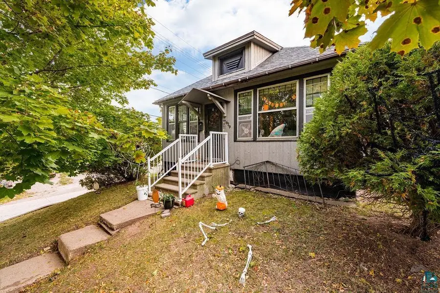 619 N 18th Ave E, Duluth, MN 55812 - #3