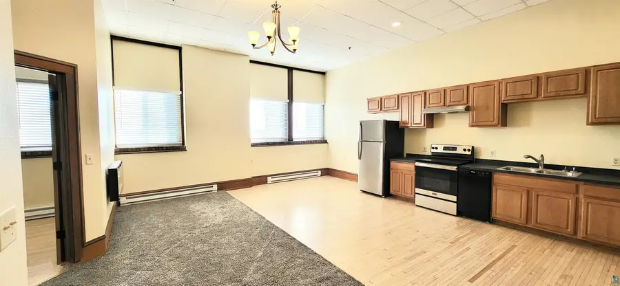 400 SW 1st Ave, Chisholm, MN 55719 - Image #2