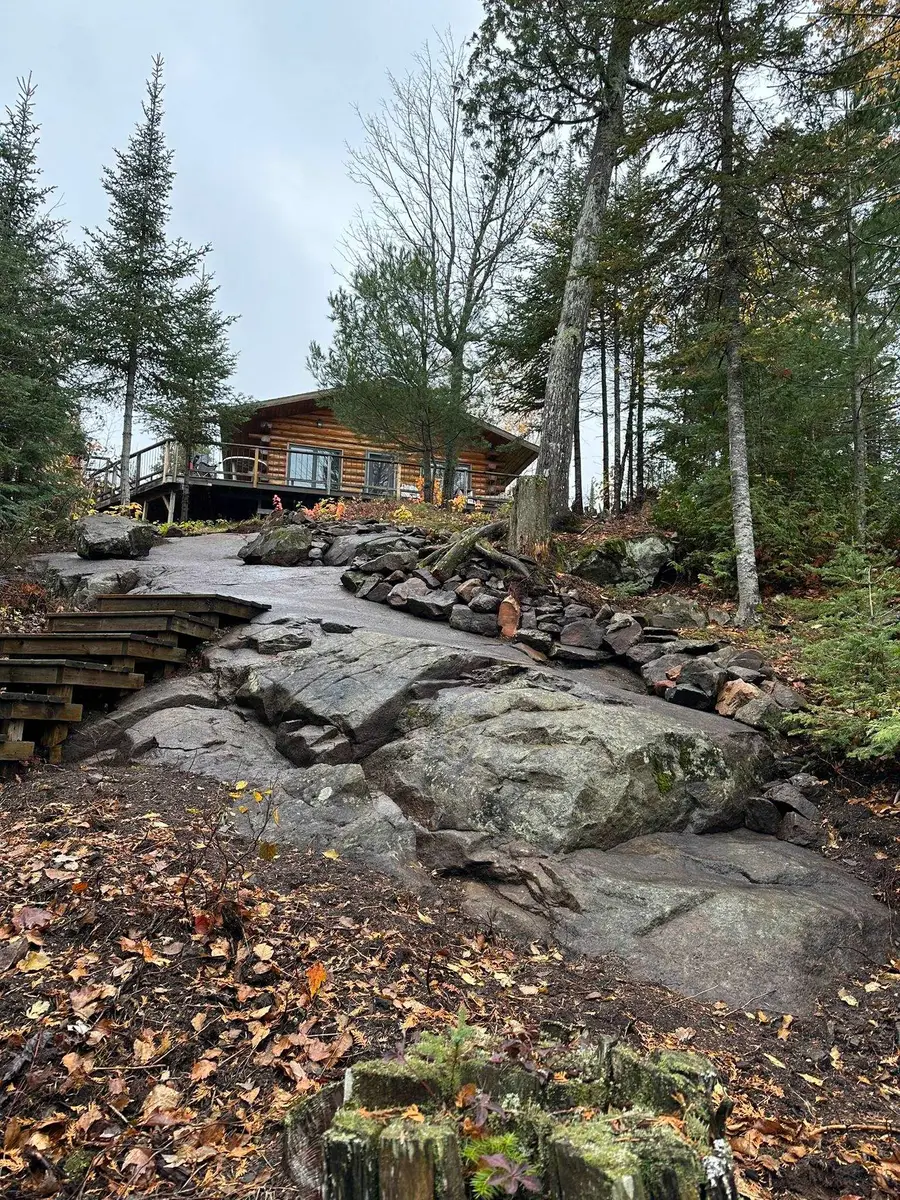 109 Tom Overlook Tr, Hovland, MN 55606 - Image #2