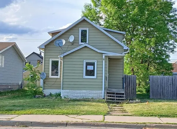 112 W 3rd Ave N, Aurora, MN 55705