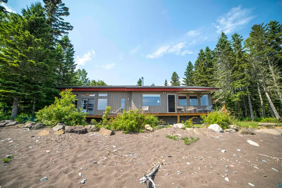 3818 Manitoo Tr, Grand Marais, MN 55604 - Image #3