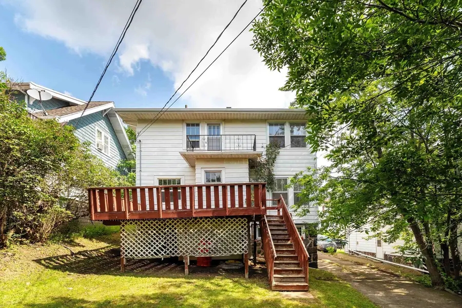 719 N 16th Ave E, Duluth, MN 55812 - Image #3