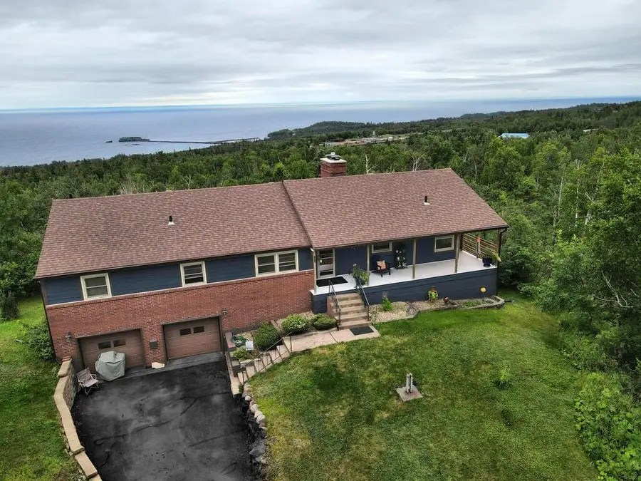 7 Kent Ln, Silver Bay, MN 55603 - Image #3