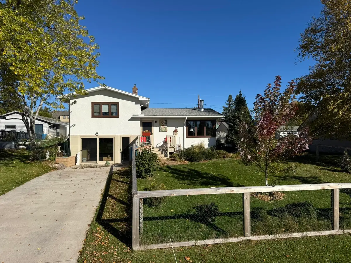 415 15th Ave, Two Harbors, MN 55616 - #1