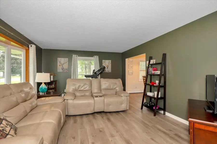 5423 Banks Ave, Superior, WI 54880 - Image #2