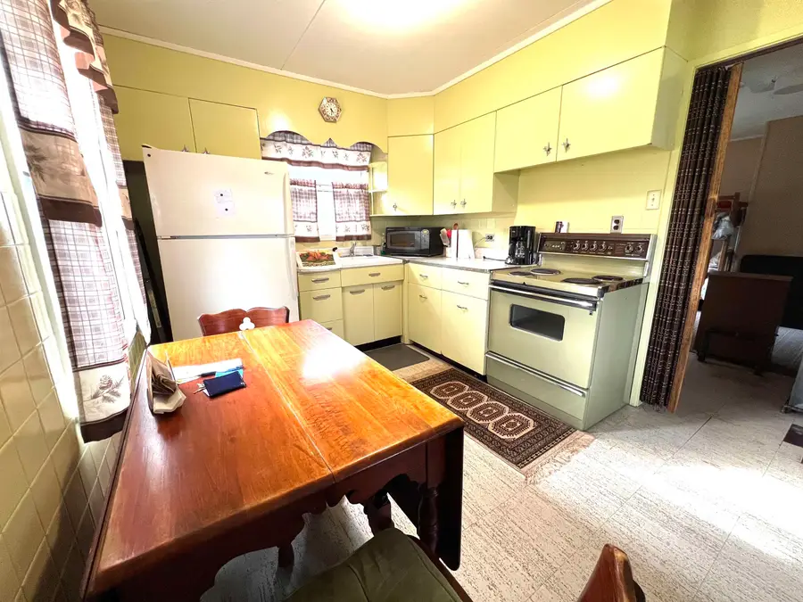 51 Davis Dr, Silver Bay, MN 55614 - Image #3