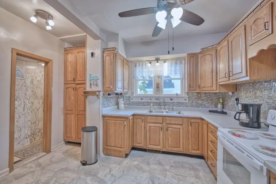 15 W 4th Ave N, Aurora, MN 55705-0000 - Image #3