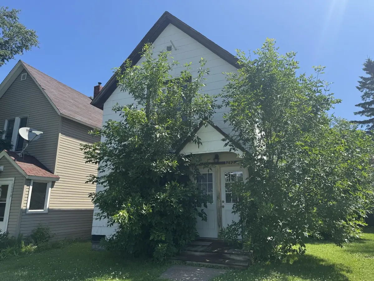 1210 Grand Ave, Superior, WI 54880 - Image #1