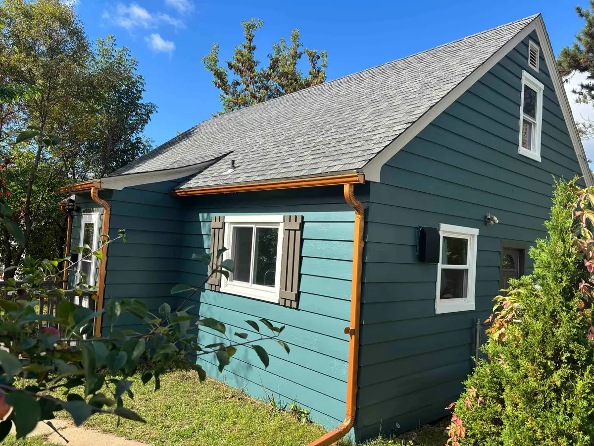 137 E Boundary St, Ely, MN 55731 - Image #1