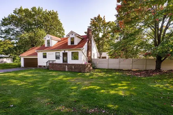 2602 Sahlman Ave, Cloquet, MN 55720