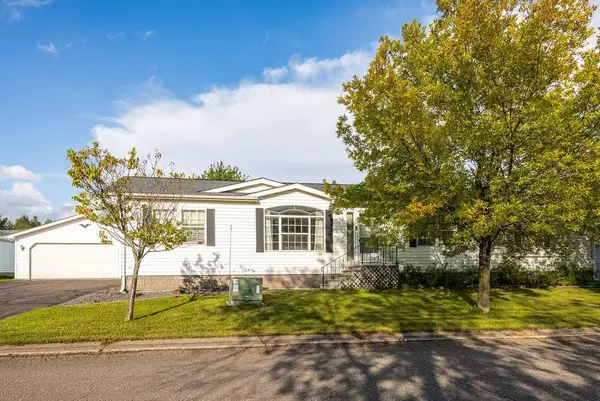 10 Spruce Dr, Duluth, MN 55810