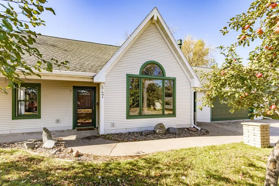 847 Spring Lake Rd, Cloquet, MN 55720 - Image #2