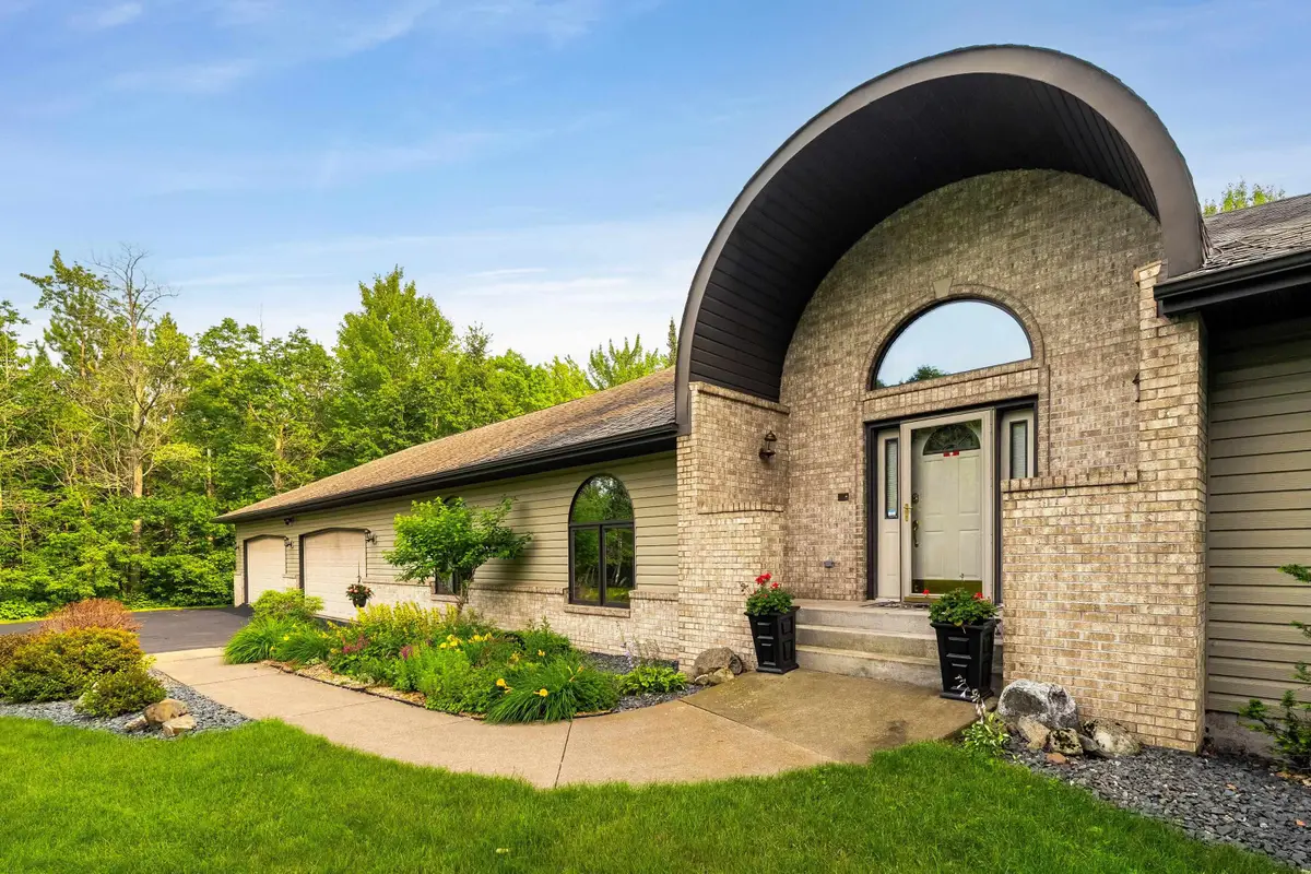 4976 Maribe Dr, Hermantown, MN 55811 - Image #1