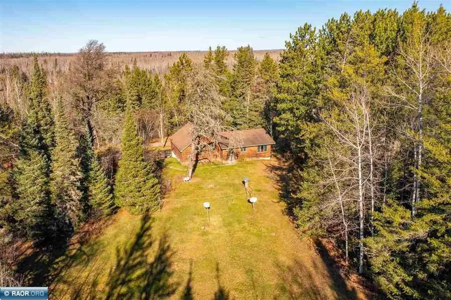 9141 Burghardt Rd, Cook, MN 55723 - Image #2