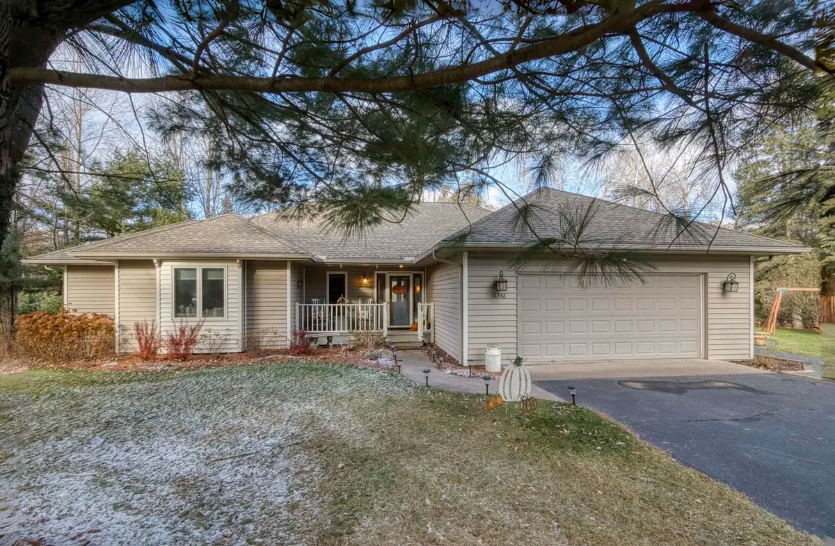 16542 W Ridgerock Rd, Hayward, WI 54843 - Image #1