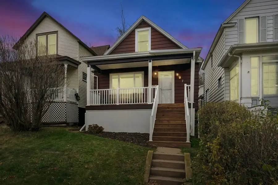 907 E 7th St, Duluth, MN 55805 - Image #2