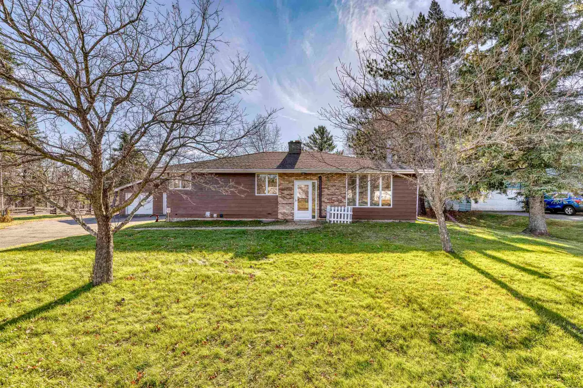 210 W Mulberry St, Duluth, MN 55811 - Image #1