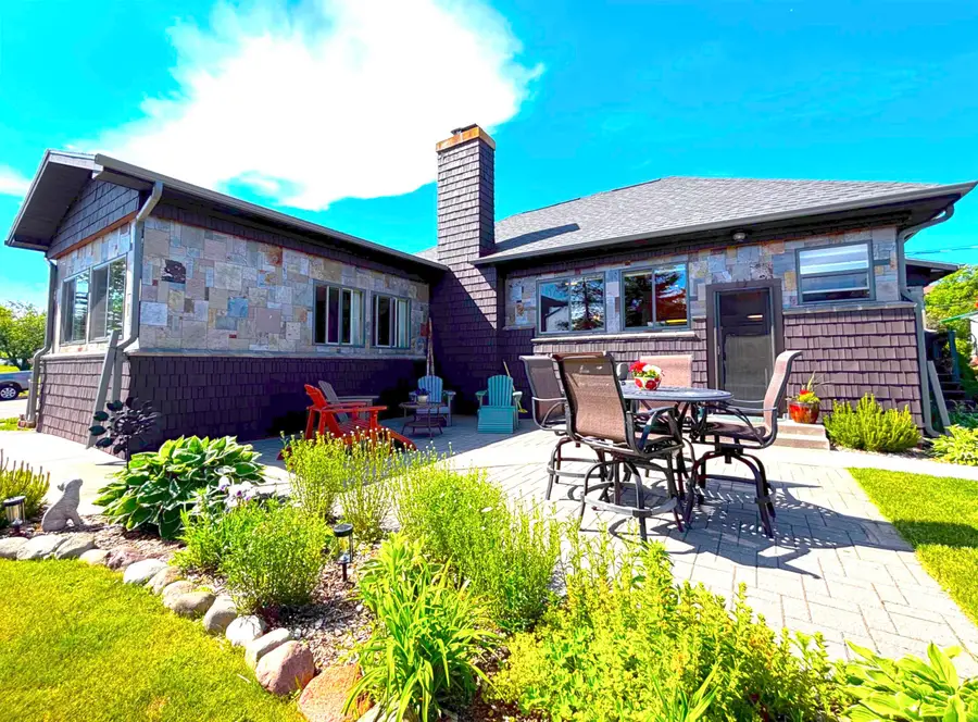 206 N Broadway Ave, Grand Marais, MN 55604 - Image #3