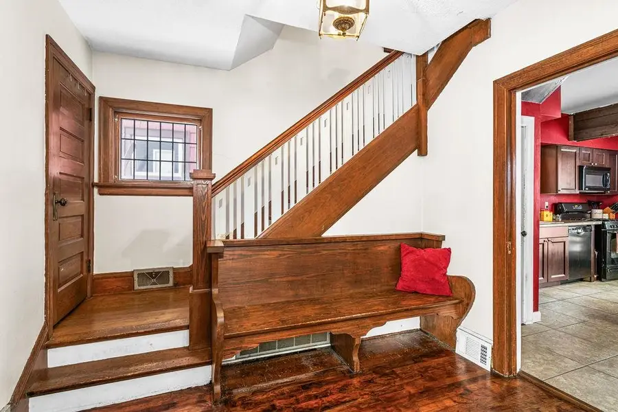 608 N 43rd Ave W, Duluth, MN 55807 - Image #2